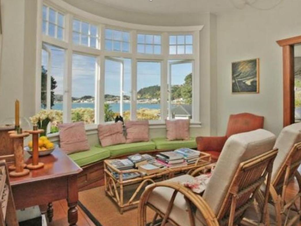 Beachfront Wellington Bed And Breakfast Extérieur photo